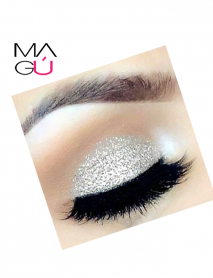 MAGU_Sombra Liquida Glitter Glow–Ushas_01 Maquillaje Ecuador